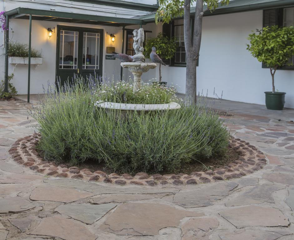 Lemoenfontein Guest House Beaufort West Bagian luar foto