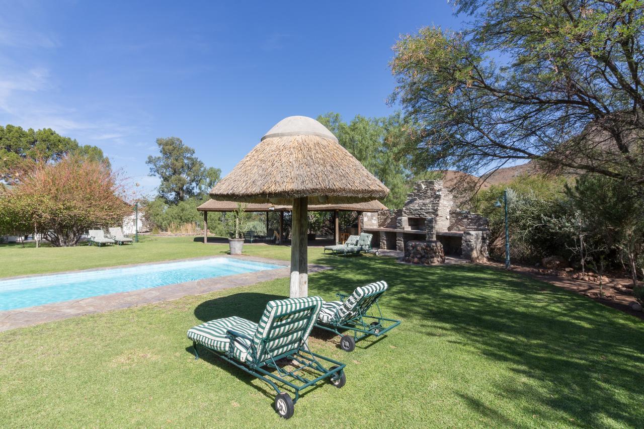 Lemoenfontein Guest House Beaufort West Bagian luar foto